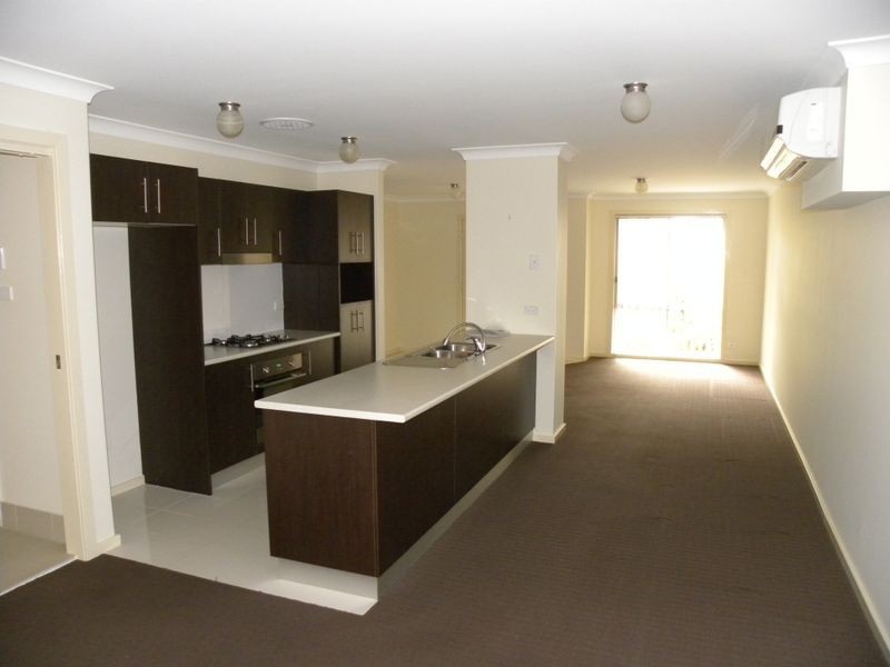 2/2a Nicole Close, Watanobbi NSW 2259