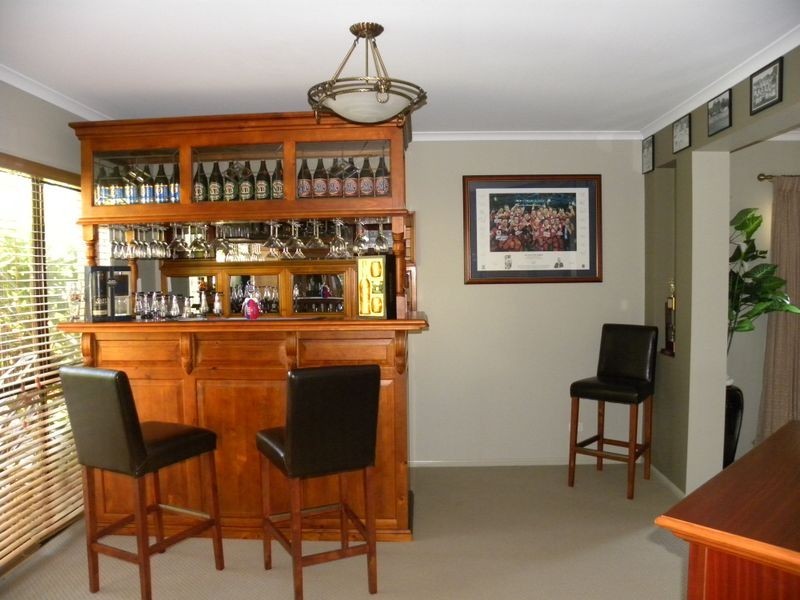 265 Johns Road, Wadalba NSW 2259