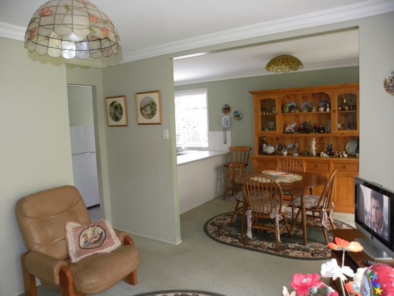 37 Tonkiss Street, Tuggerah NSW 2259