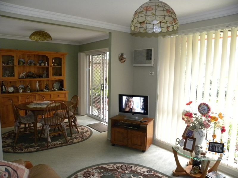 37 Tonkiss Street, Tuggerah NSW 2259