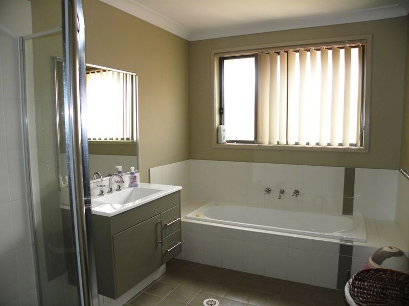 7 Merimbula Place, Woongarrah NSW 2259