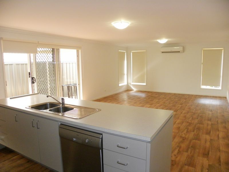 71 Clydesdale Street, Wadalba NSW 2259