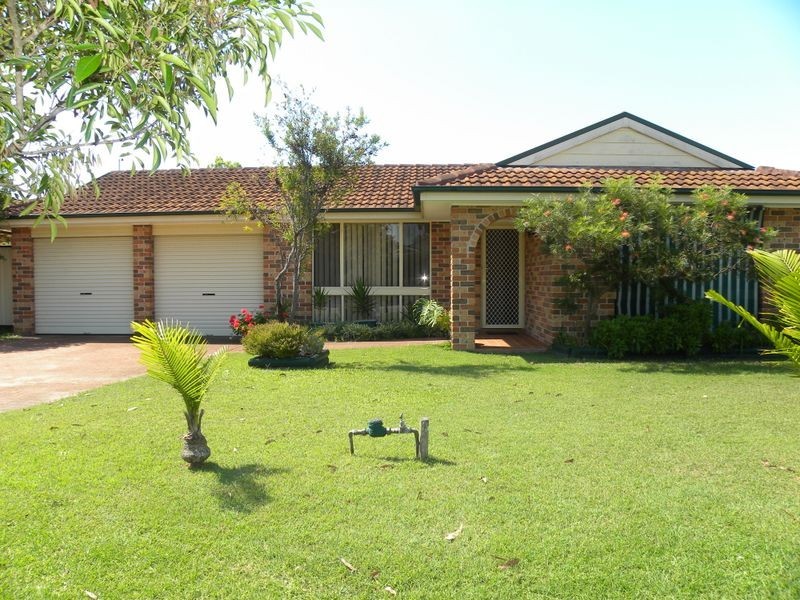 68 Woodbury Park Drive, Mardi NSW 2259