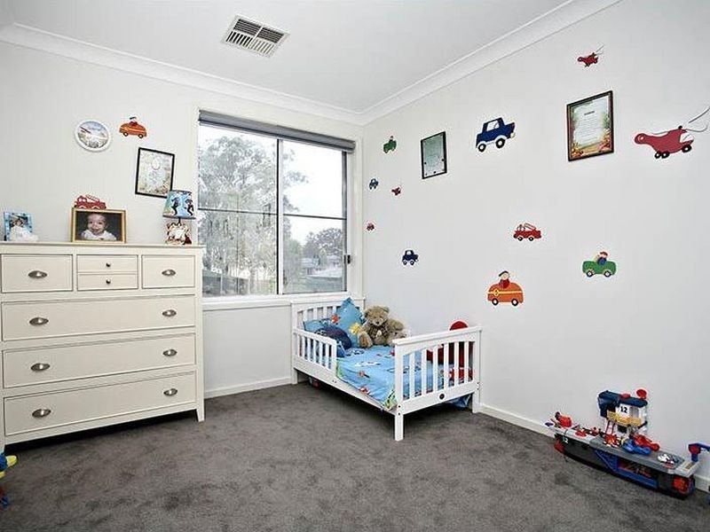 273 Johns Road, Wadalba NSW 2259