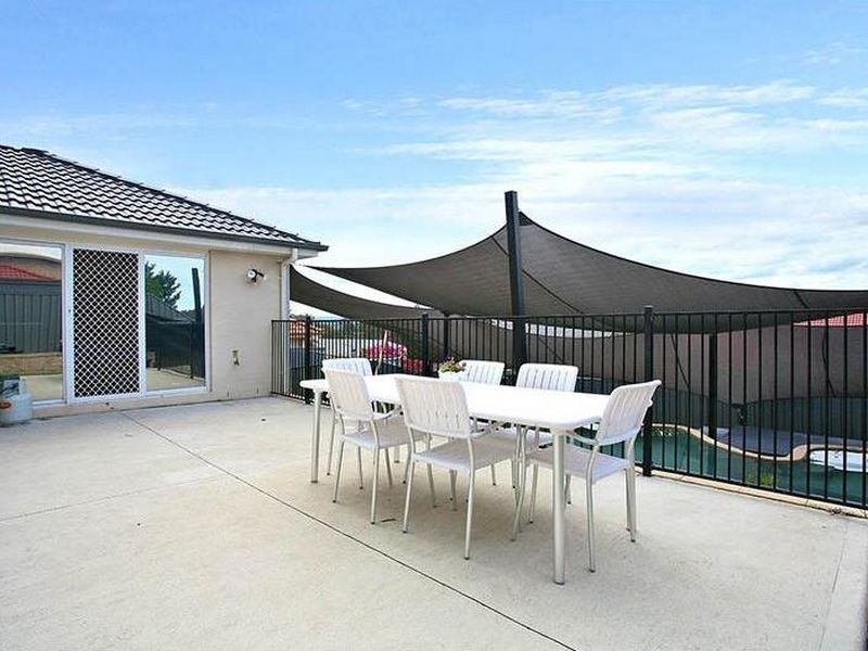 273 Johns Road, Wadalba NSW 2259