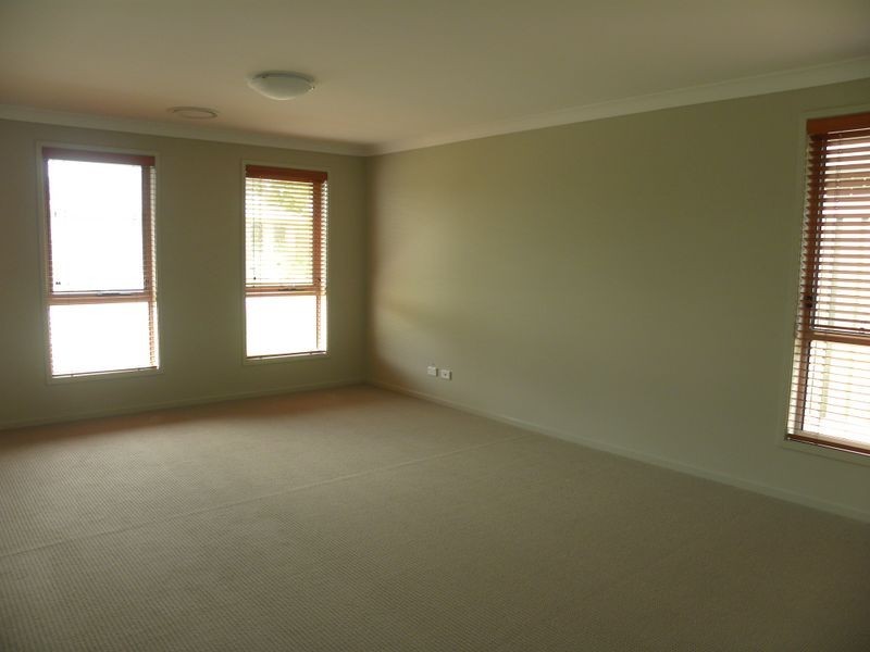 4 Narran Road, Woongarrah NSW 2259