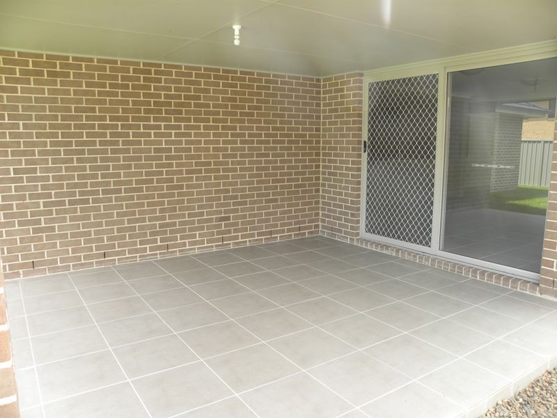 4 Narran Road, Woongarrah NSW 2259