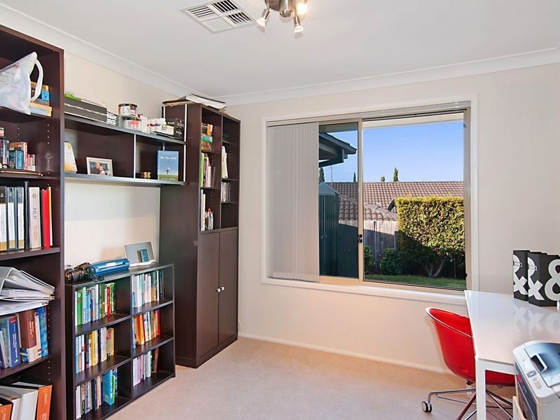 10 Riveroak Drive, Mardi NSW 2259