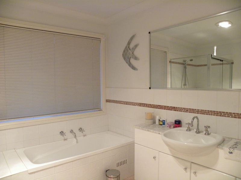 19 Kensington Place, Mardi NSW 2259