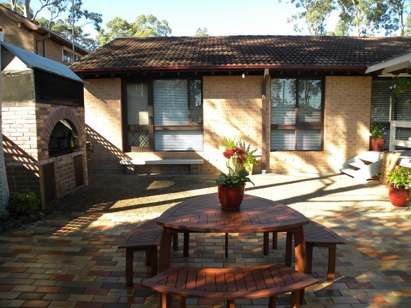 55 Dunrossil Avenue, Watanobbi NSW 2259