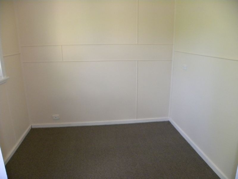 9 Pearce Road, Kanwal NSW 2259