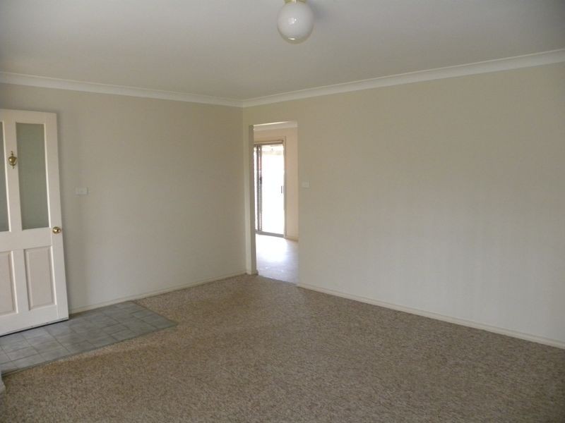 54 Fishburn Crescent, Watanobbi NSW 2259