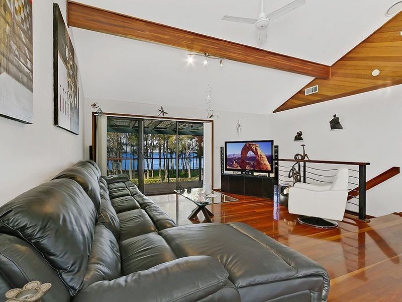 2/382 Tuggerawong Road, Tuggerawong NSW 2259