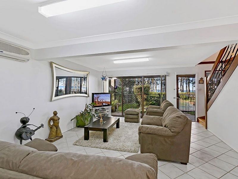 2/382 Tuggerawong Road, Tuggerawong NSW 2259