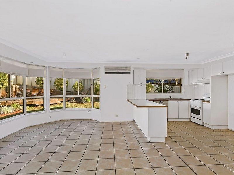 4 The Grove, Watanobbi NSW 2259