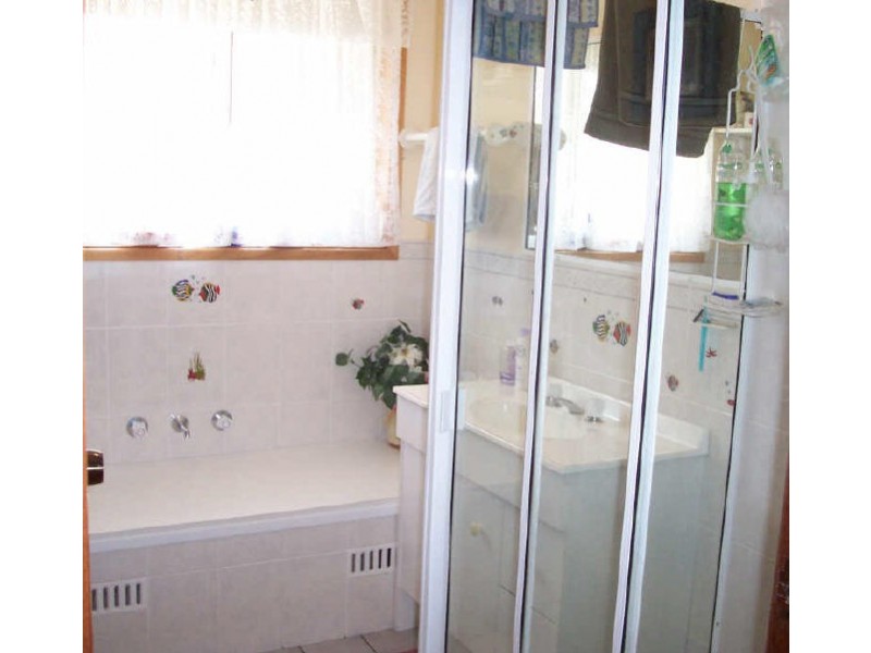 2/4A Byron Street, Wyong NSW 2259