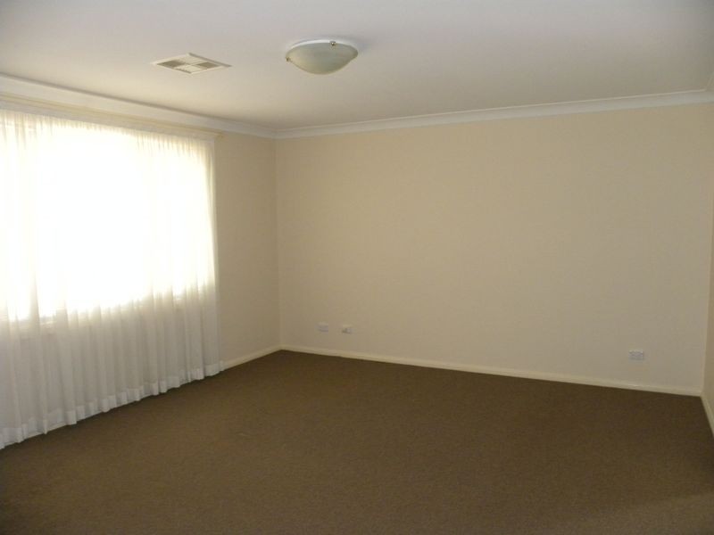 10 Greenwich Place, Mardi NSW 2259