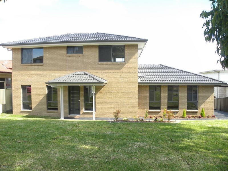 15 Weaver Crescent, Watanobbi NSW 2259