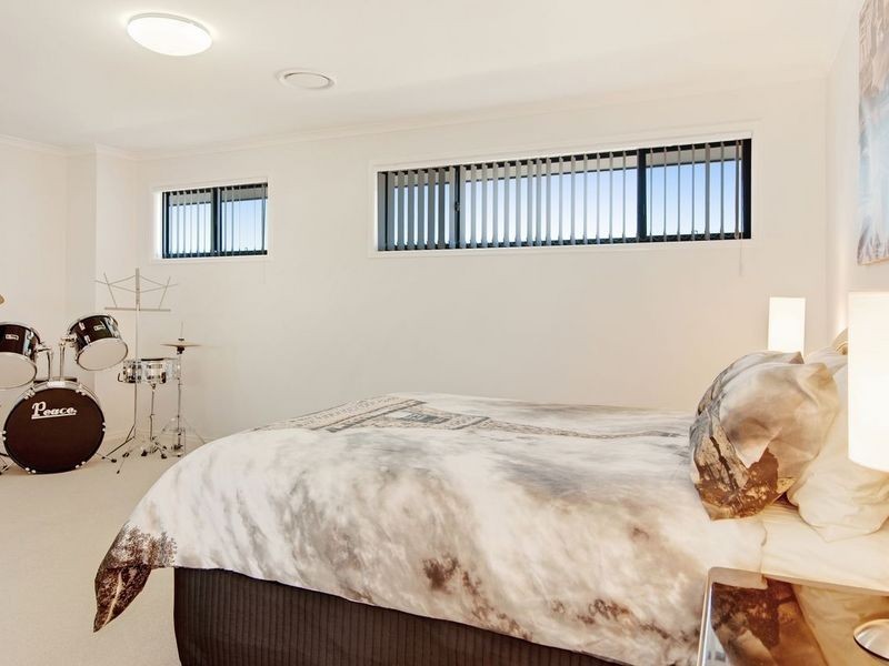 1 Bronte Way, Mardi NSW 2259