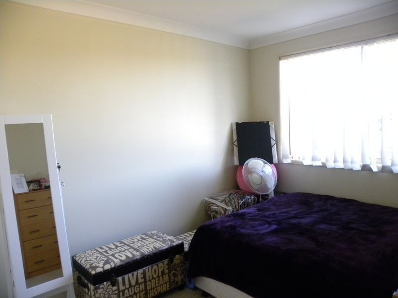 77 St Lawrence Avenue, Blue Haven NSW 2262