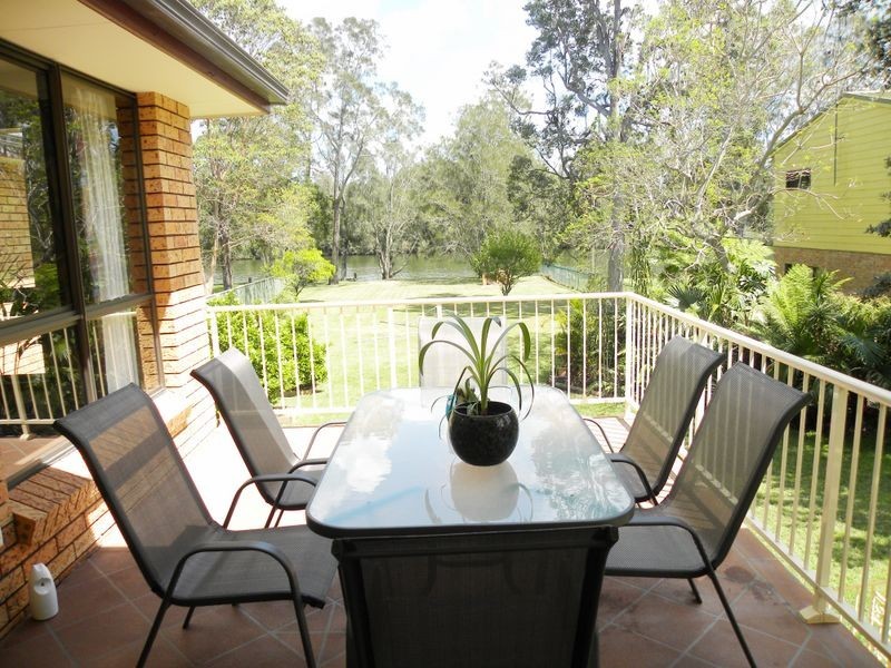 51 Boyce Avenue, Wyong NSW 2259