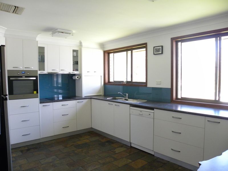 51 Boyce Avenue, Wyong NSW 2259