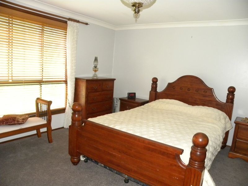 51 Boyce Avenue, Wyong NSW 2259