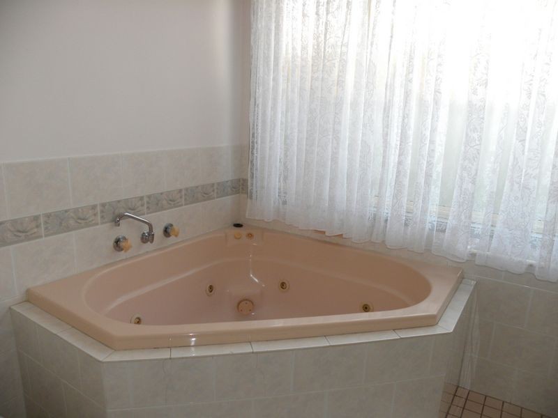 56 Brittania Drive, Watanobbi NSW 2259