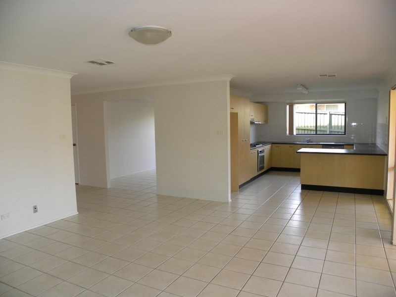 3 Mascord Avenue, Wadalba NSW 2259