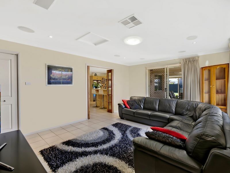 62 Clydesdale Street, Wadalba NSW 2259