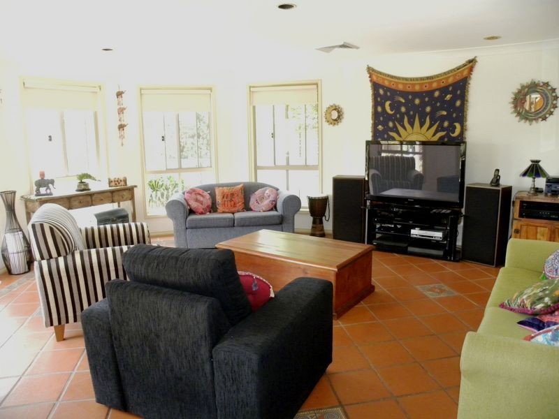 7 Guardian Road, Watanobbi NSW 2259