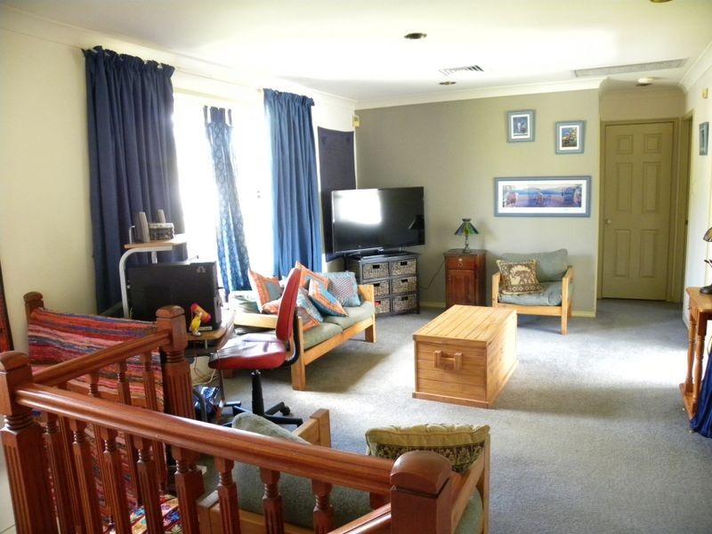 7 Guardian Road, Watanobbi NSW 2259