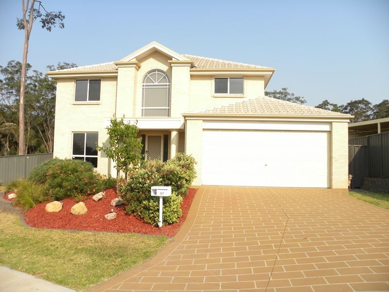 97 Clydesdale Street, Wadalba NSW 2259