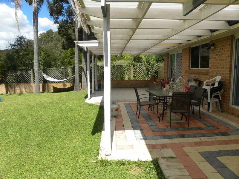 6 Arunta Road, Tuggerah NSW 2259