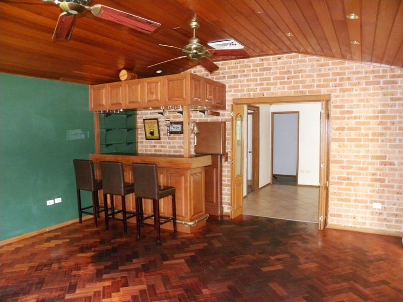 12 Brittania Drive, Watanobbi NSW 2259