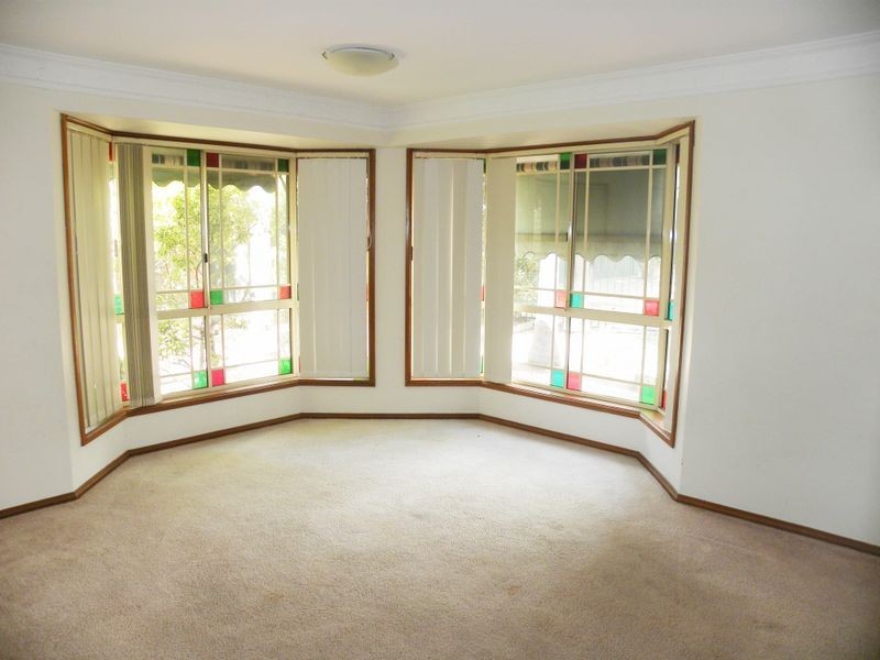 12 Brittania Drive, Watanobbi NSW 2259