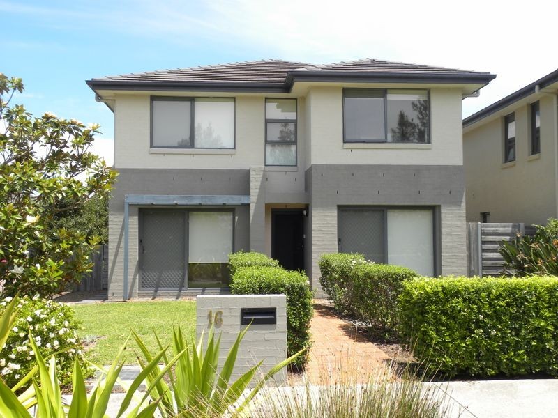 16 Kooindah Boulevard, Wyong NSW 2259
