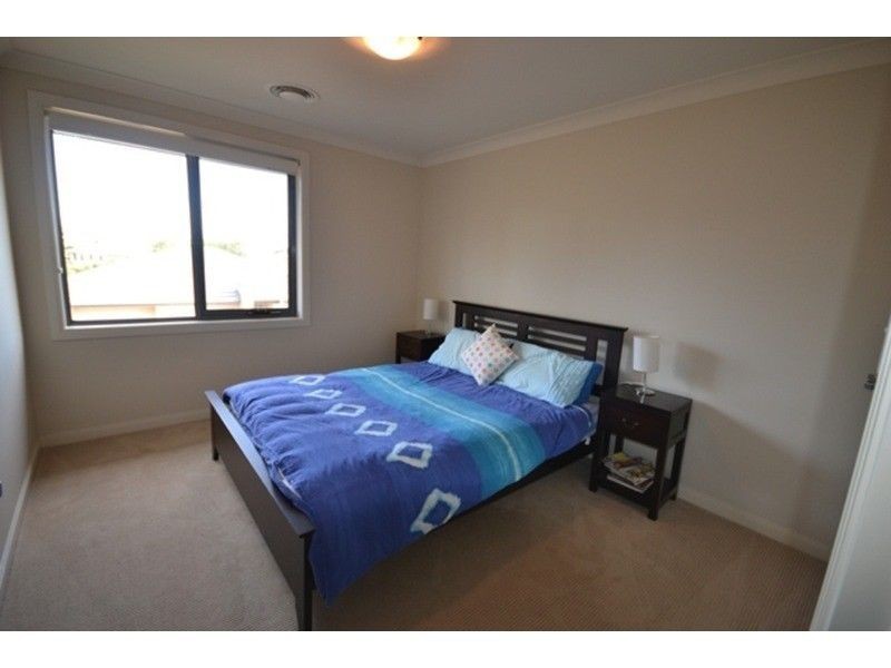 16 Kooindah Boulevard, Wyong NSW 2259
