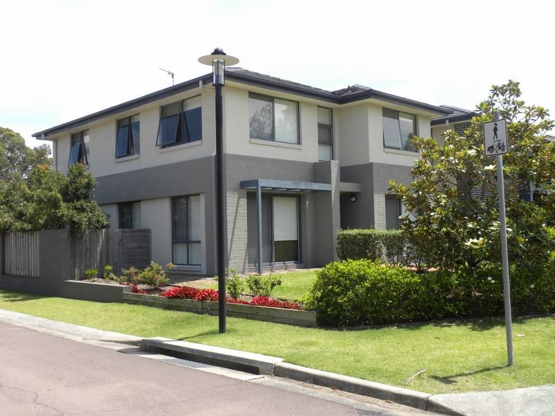 16 Kooindah Boulevard, Wyong NSW 2259