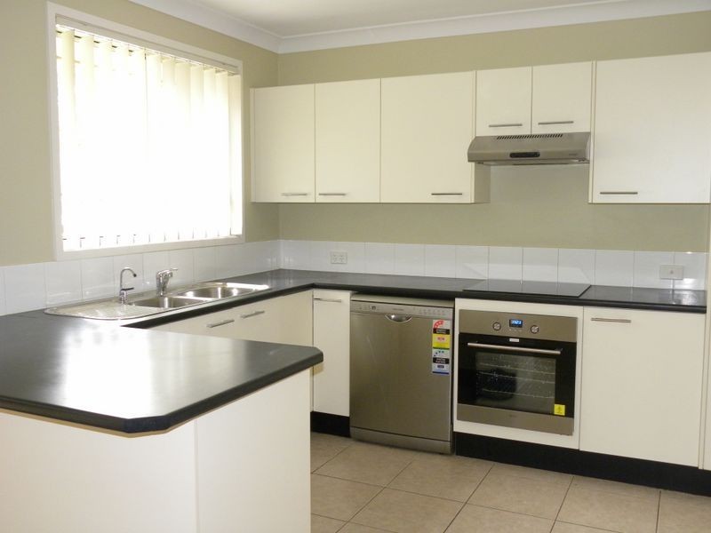 19 Somers Drive, Watanobbi NSW 2259