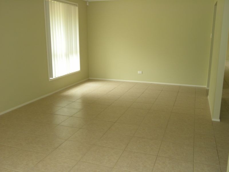 19 Somers Drive, Watanobbi NSW 2259