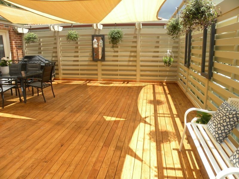 1/8 The Ridge, Wadalba NSW 2259