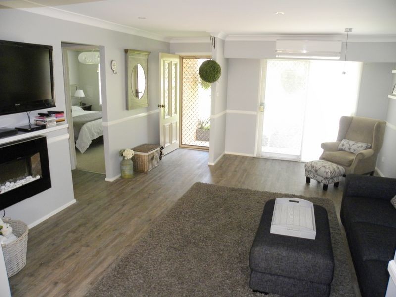 1/8 The Ridge, Wadalba NSW 2259