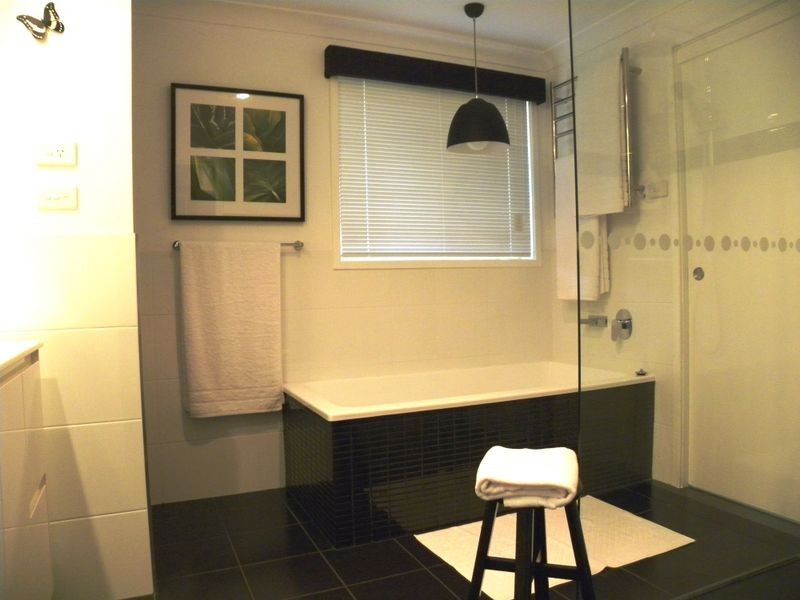 1/8 The Ridge, Wadalba NSW 2259