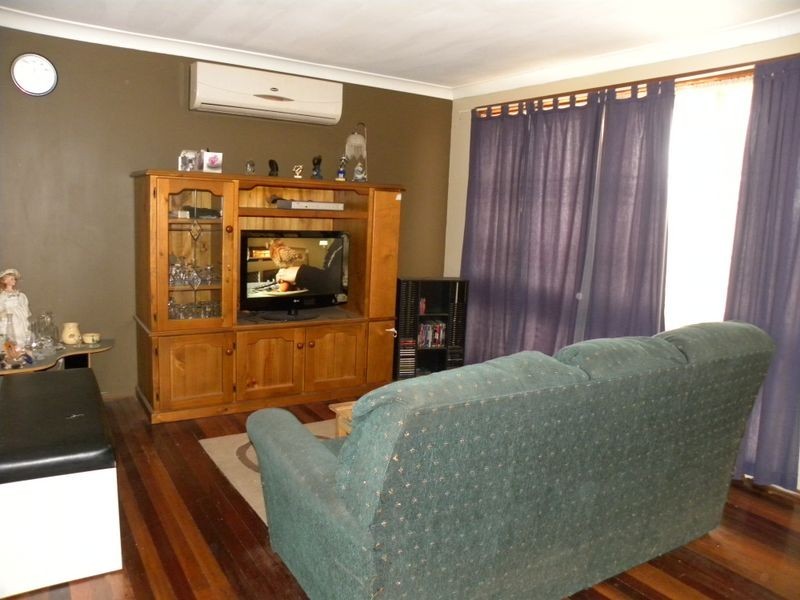 11 Cohen Street, Wyong NSW 2259