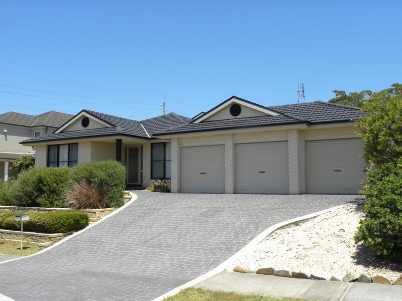 4 Warrigal Road, Woongarrah NSW 2259