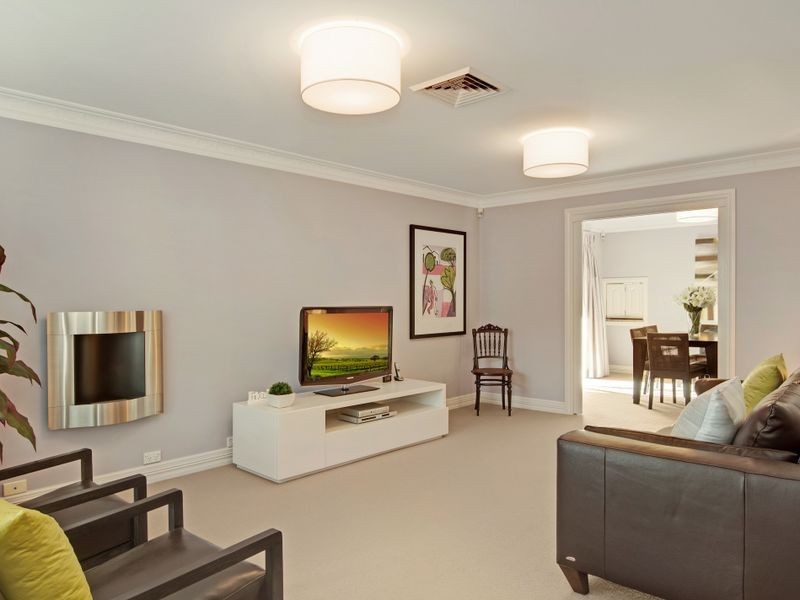 36 Woodbury Park Drive, Mardi NSW 2259