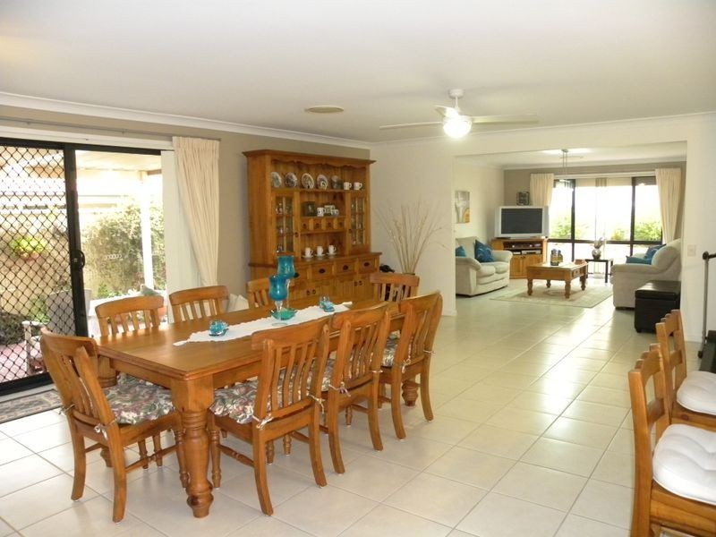 9 Yengo Place, Woongarrah NSW 2259