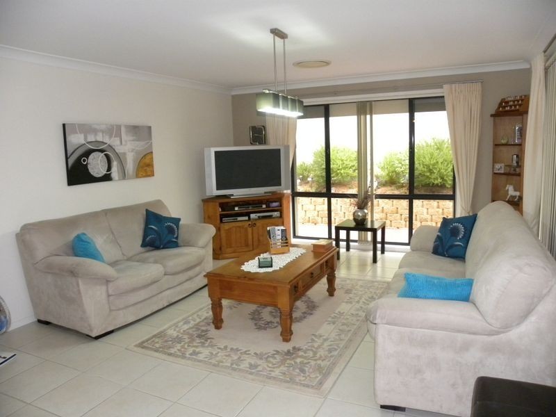 9 Yengo Place, Woongarrah NSW 2259