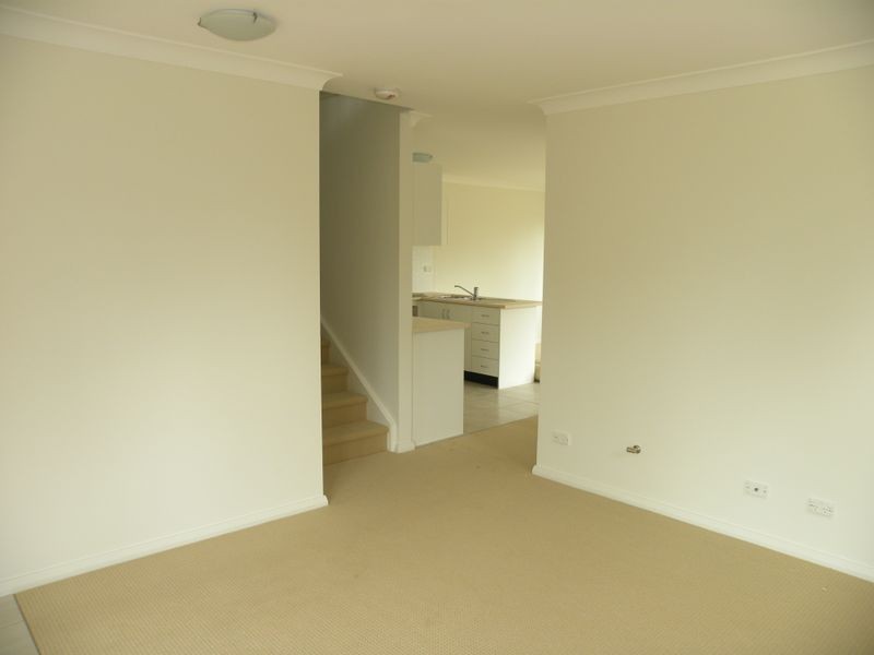 3/8 Heron Close, Watanobbi NSW 2259